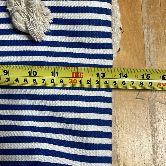 Katherine Karambelas tote/ beach bag - Picture 6 of 7